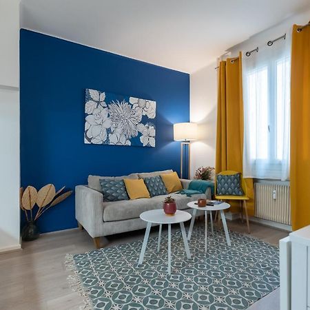 Apartamento Studio Blue Confort , Proche Gare Part Dieu Villeurbanne Exterior foto