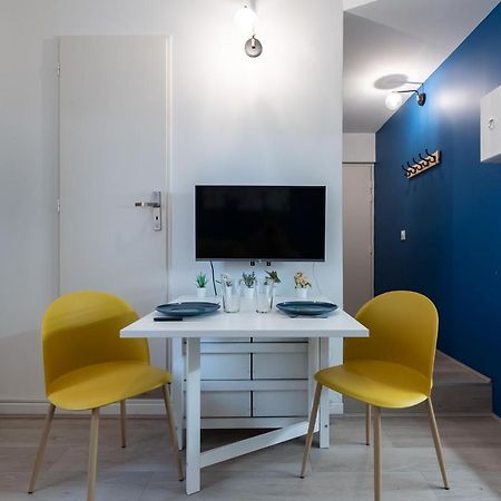 Apartamento Studio Blue Confort , Proche Gare Part Dieu Villeurbanne Exterior foto
