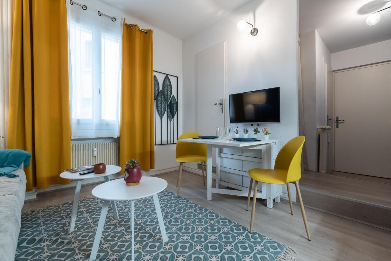 Apartamento Studio Blue Confort , Proche Gare Part Dieu Villeurbanne Exterior foto